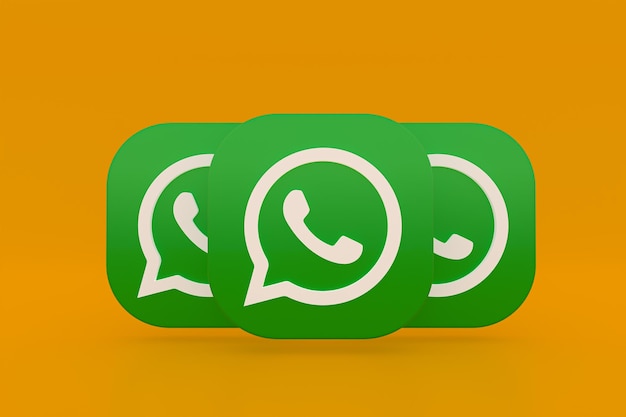 Whatsapp applicatie groen logo pictogram 3d render op gele achtergrond