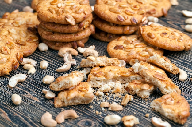 Wheatoatmeal cookies with peanuts closeup