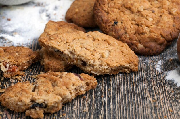 Wheatoatmeal cookies with peanuts closeup