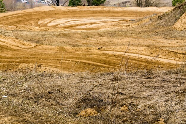 Photo wheel track on the sand