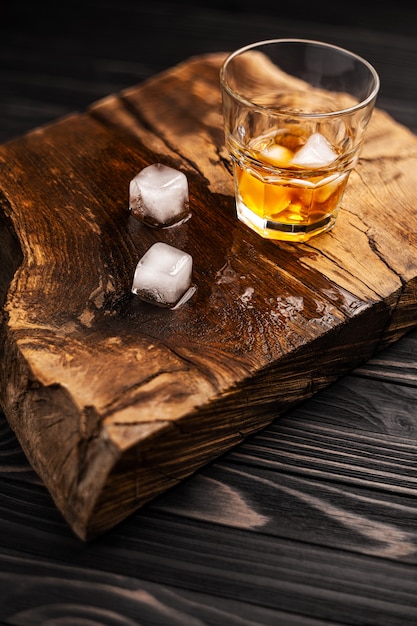 Whiskey cocktail with ice