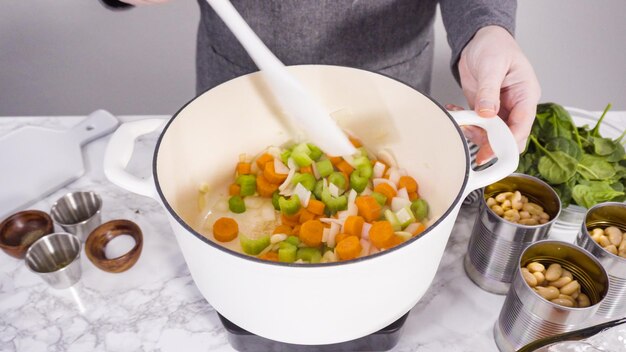 ホワイト豆のスープ