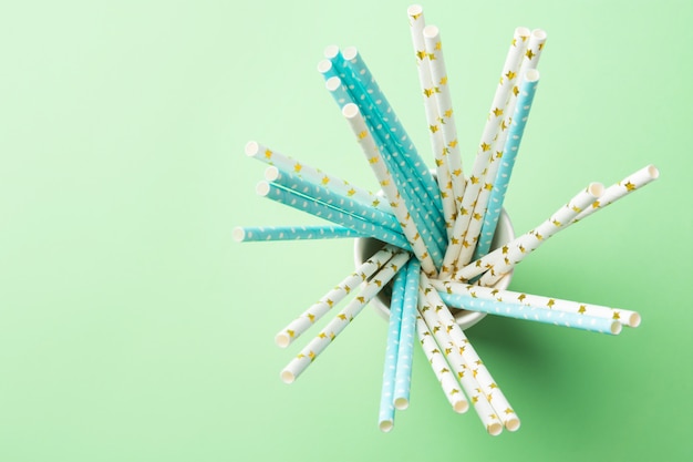 White and blue paper straws