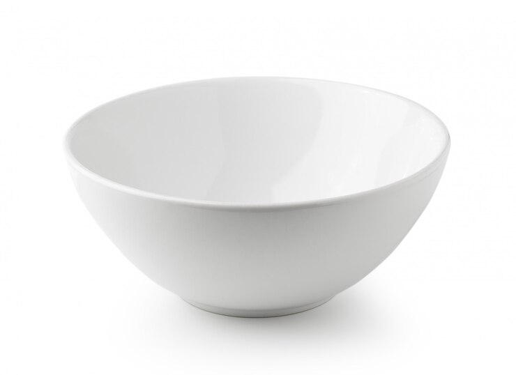 Photo white bowl isolated on white