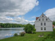 Premium Photo White Castle In Germany