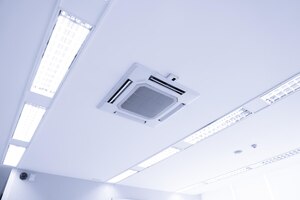 white ceiling mounted cassette type air conditioner for large rooms, exhibition room, for business use