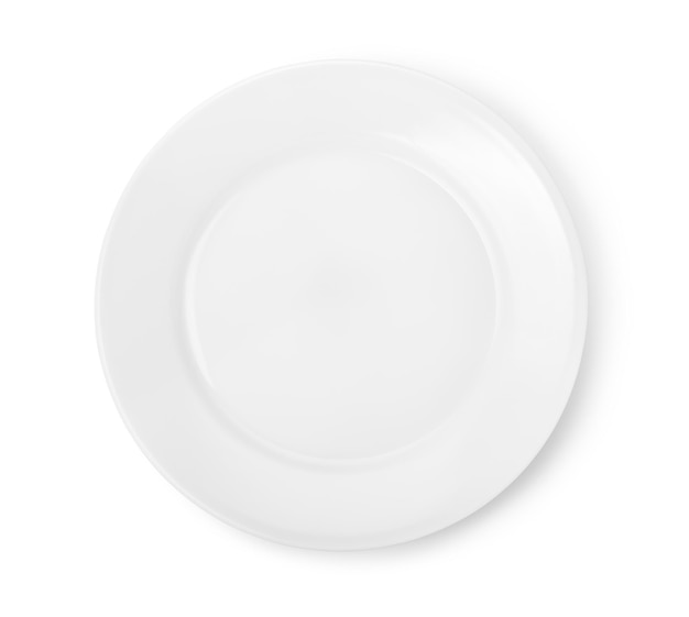 Белая керамическая тарелка на белом фоне