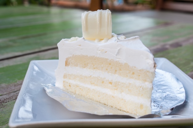 Foto torta al cioccolato bianco