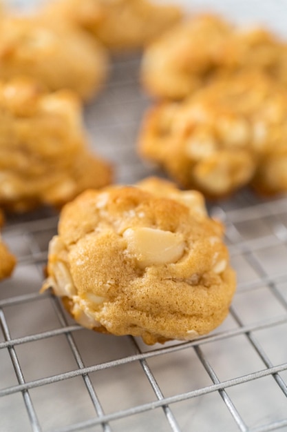 White chocolate macadamia nut cookies