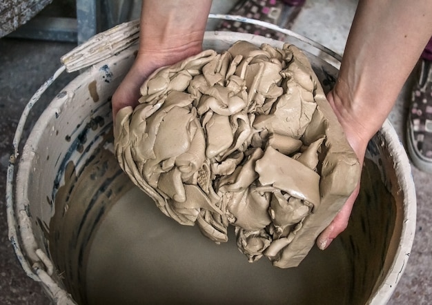 White clay soak in water