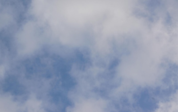 Photo white cloud on blue sky