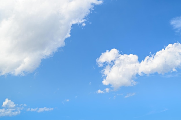 White clouds in the bright blue sky, the beauty of nature.