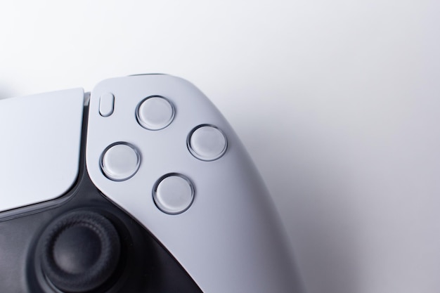 Controller bianco di nuova generazione isolato