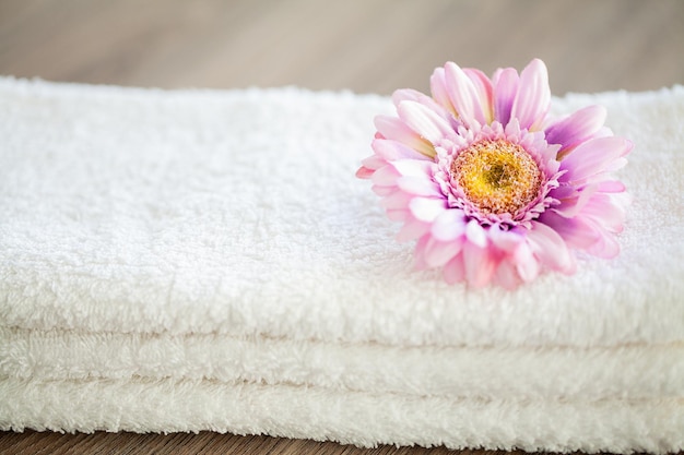 White Cotton Towels Use In Spa Bathroom