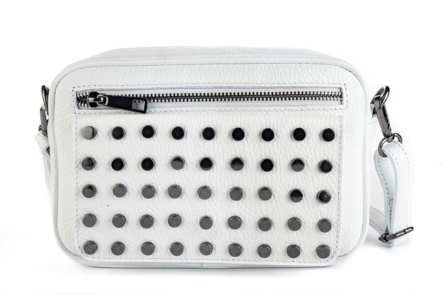 白い背景に分離された白い背景の白い女性のハンドバッグバッグ財布クラッチ正面図
