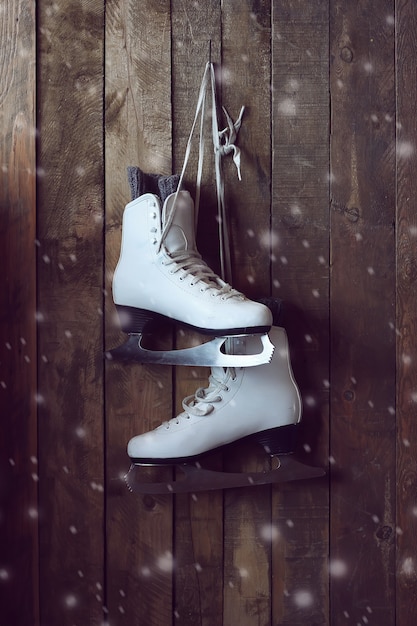 The white female skates