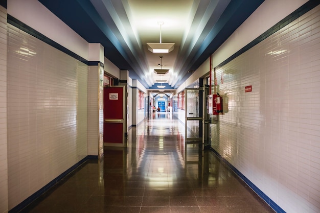 white hospital corridor, clean and hygienic space