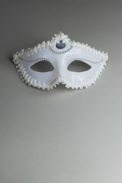 Photo white mask