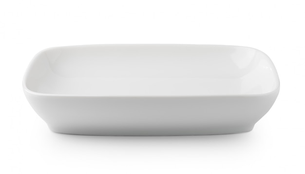 Белая тарелка на белом фоне