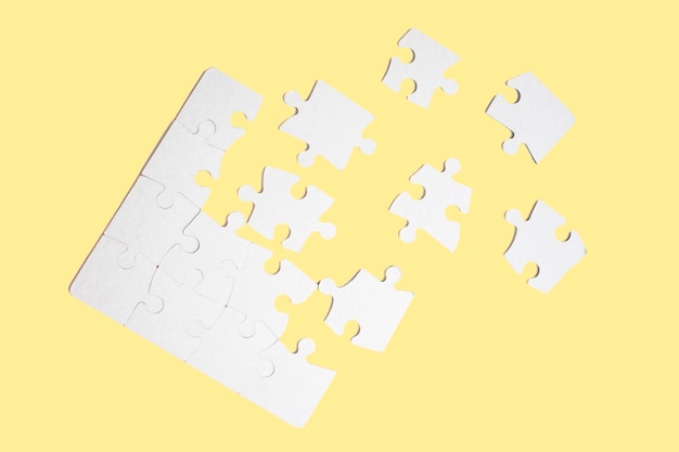 Photo white puzzle