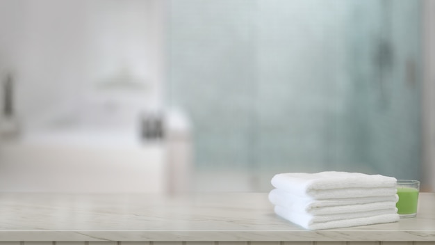 Белые полотенца на деревянной стойке в современной ванной комнате