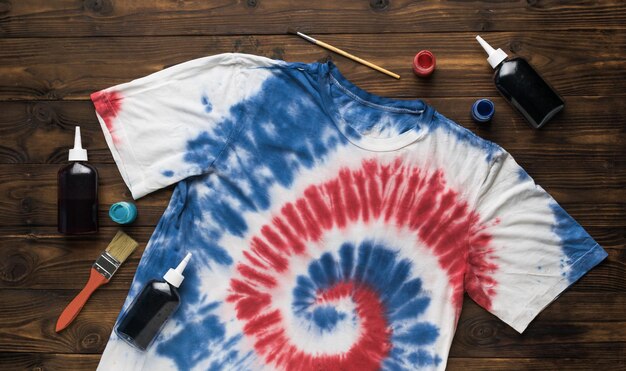how-to-paint-a-t-shirt-with-fabric-paint-easy-decorating-tips