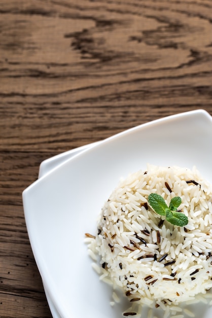 White and wild rice portion
