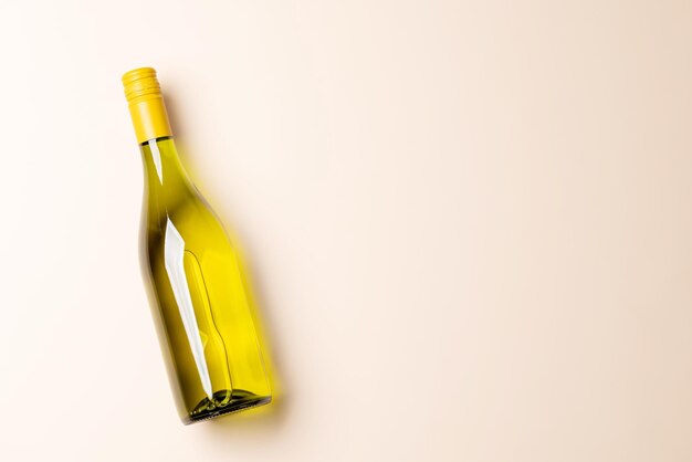 Photo white wine bottle