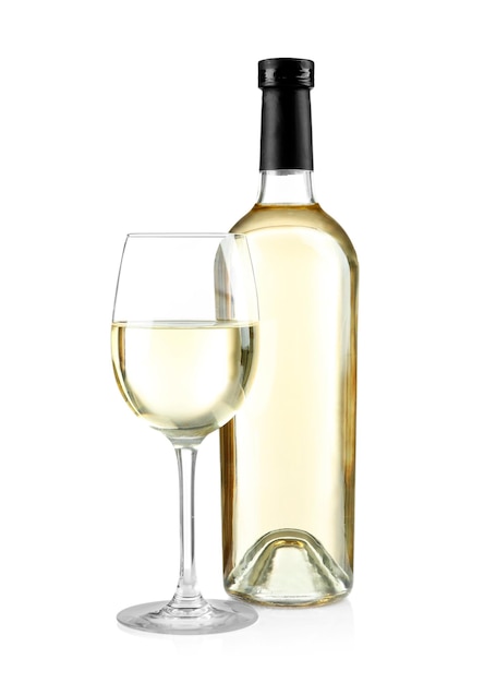 Photo white wine isolated on white