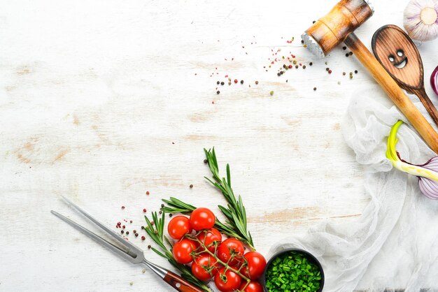 Foto banner di cucina in legno bianco spazio libero per il testo