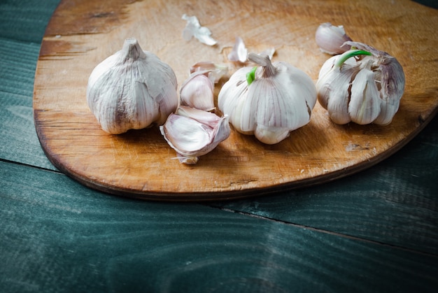 Photo whole head of garlic