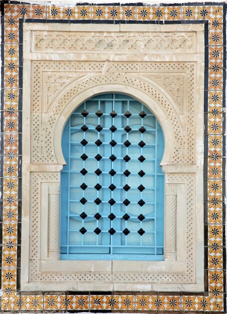 Foto finestra della grande moschea di kairouan