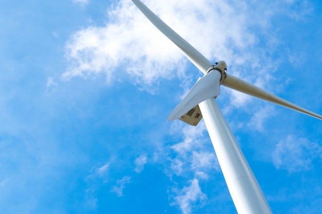 Windturbine voor het opwekken van elektriciteit