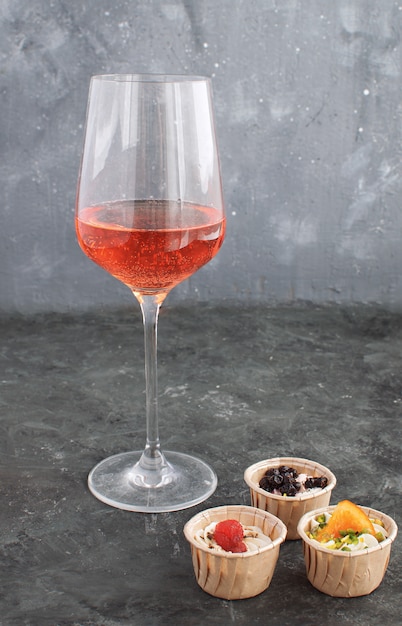 Wine glass Rose wine  Tartlet Creamy goat cheese Dried Fruit Appetizer