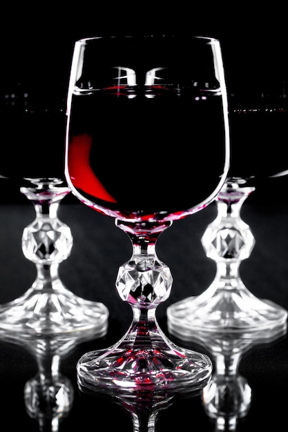 ボトルとグラスでワイン