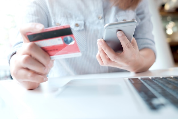 Winkelen online betalen met creditcard