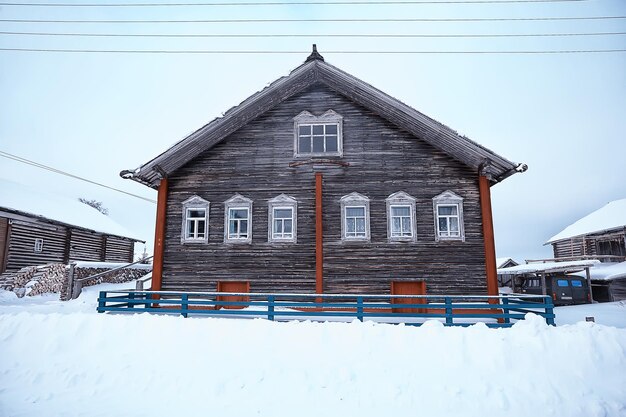 Photo winter landscape russian village north wooden house