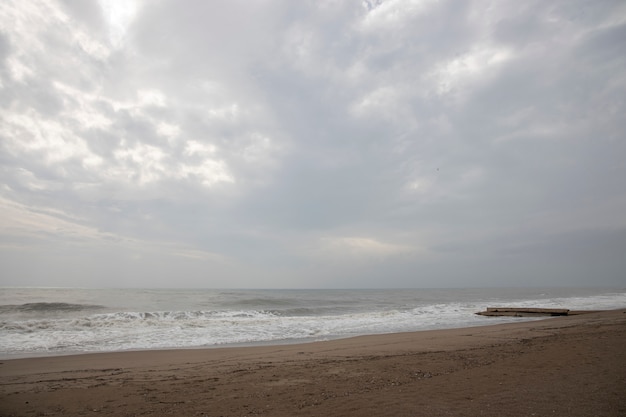 Winter op een tropisch strand