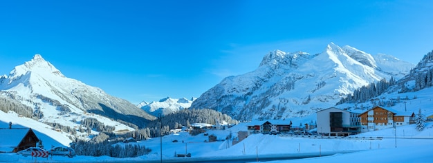 Winterbergpanorama (Oostenrijk, Tirol, Haselgehr).