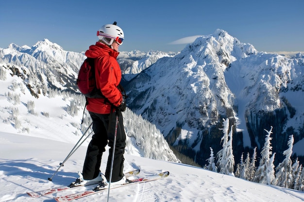 Зима обнимает SKIING фото