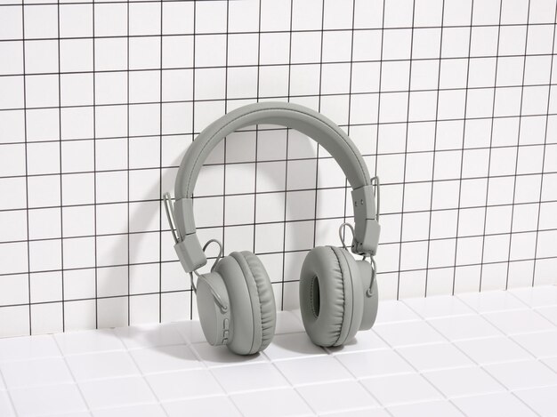 Foto orecchie moderne wireless per l'ascolto di musica accessoire elegante e design