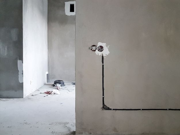 Электропроводка. Розетки и провода в стене - ремонт помещения - дизайн интерьера