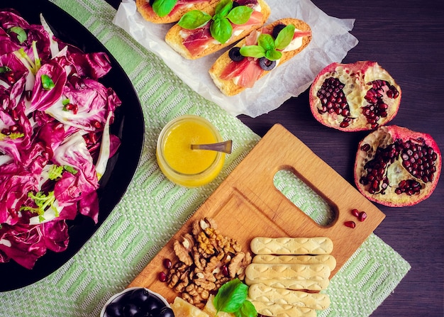 Witlofsalade met voorgerechten