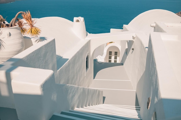 Witte architectuur op het eiland Santorini Griekenland Prachtig landschap uitzicht op zee Luxe zomer reizen