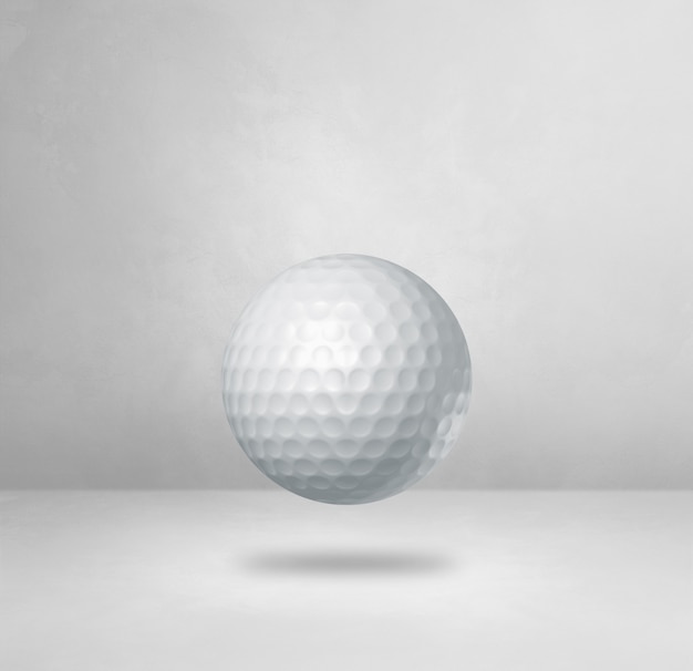 Witte golfbal geïsoleerd op een blinde muur. 3D illustratie