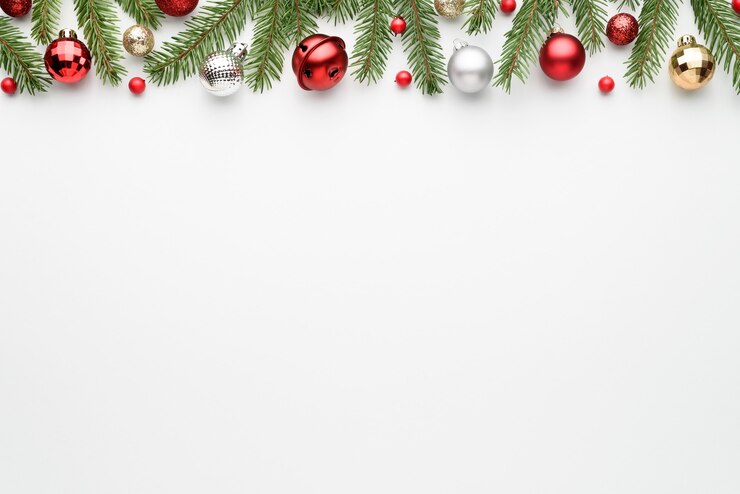 Foto witte kerst achtergrond. bovenaanzicht met kopieerruimte voor begroetingstekst