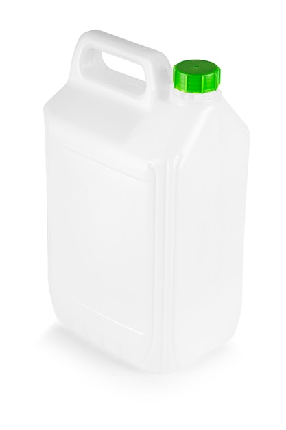 Witte plastic jerrycan geïsoleerd op een witte achtergrond