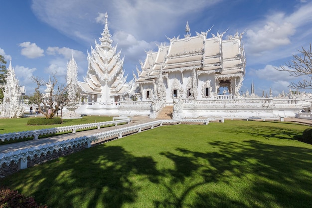 Witte tempel, wat rong khun in de provincie chiang rai, thailand