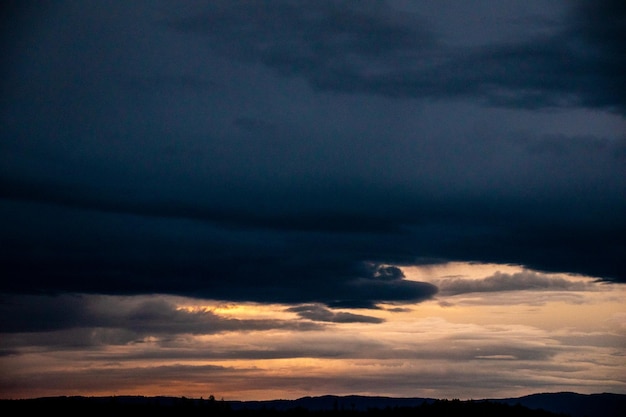 Wolken zon