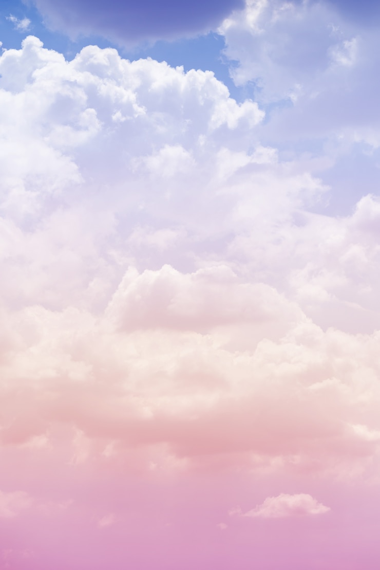 Foto wolkenhemel met een roze kleur